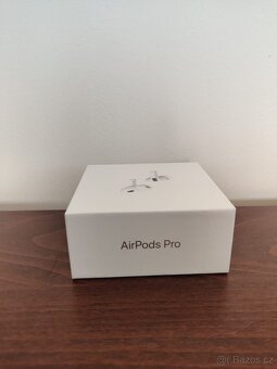 Apple AirPods Pro 2. gen - 4