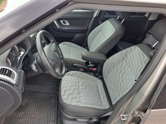 Prodám Škoda Roomster 1,4, 63Kw, Benzin, TOP STAV - 4