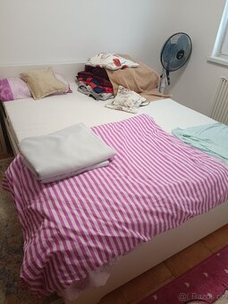 Postel IKEA na matraci 160x200 - 4