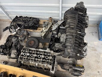 BMW F30/E90/F10 N47N N47d20c díly motoru - 4