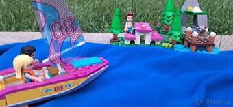 Lego Friends  Lesní kempingový mikrobus - 4