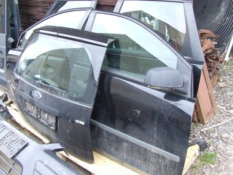 Prodám dveře na Ford Focus Mk2 kombi - 4