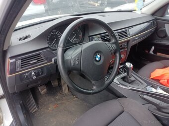 BMW e91 320d lci 130kw sportsitze - 4