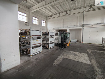 Pronájem skladu E 710 m2, Červeněves - 4