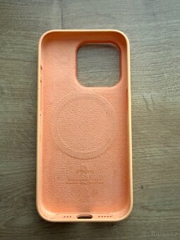 Silikonový kryt pro iPhone 15 Pro – originální - 4