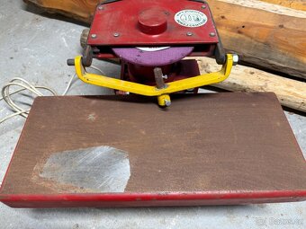 Bruska na brusle - 4