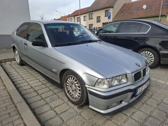 BMW E36 316i compact - 4