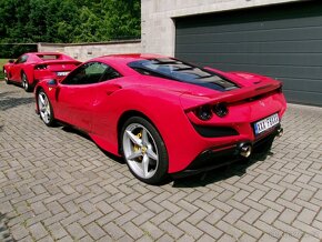 FERRARI F8 Tributo - 4