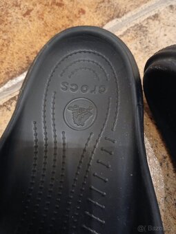 Pantofle - žabky Crocs vel. 9/11 - 4
