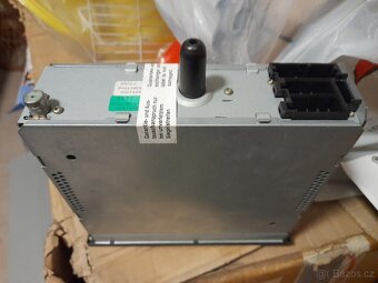Prodám staré autorádio značky VW beta 80-90.leta - 4