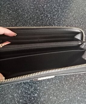 Peněženky Guess, Tommy Hilfiger, originál - 4