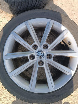 Alu kola 6,5Jx17H2, 5x112, ET49 orig. Škoda Octavia 3 - 4