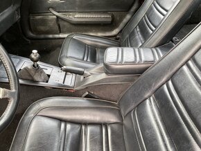 Chevrolet corvette c3 - 4