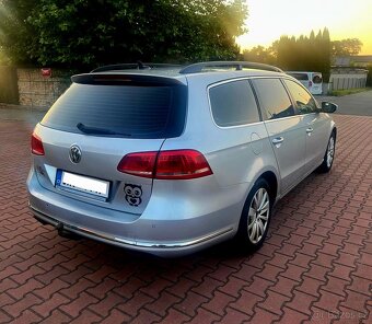 Prodám VW Passat b7 2.0 tdi 103 kw r.v.2013 DSG - 4