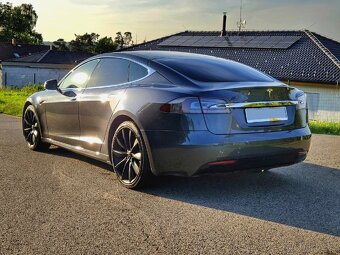 Tesla Model S 75d AWD-386kw-CCS2-Panorama-vzduch - 4