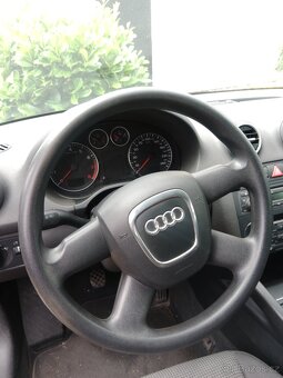 Audi A3 1,6 benzín - 4
