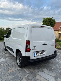 Toyota Proace city 1.5D 29 200 km - 4