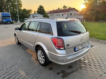 Opel Astra 1,6i TWINPORT 77kW, automat, nová STK - 4