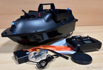 ČERNÁ Tříkomorová loďka GPS s baterií 12000mAh včetně obalu - 4