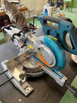 Pokosová Pila Makita - 4