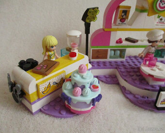 Lego Friends Soutěž v pečení - 4