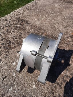 Alternátor 14V 55/70A - 4