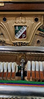 Pianino PETROF - Záruka 2 roky. Doprava ZDARMA. - 4