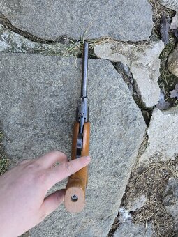 VZDUCHOVKA SLAVIA PISTOLE ZVP - 4