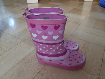 Dětské holiny vel. 23/24, 28/29, 29, 30/31 - 4