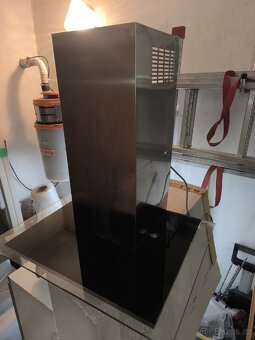 digestoř Whirlpool, s nerezovým povrchem a skleněnými prvky - 4