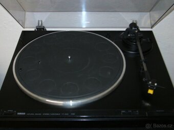 Gramofon Yamaha TT-400. - 4