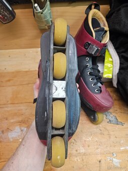 Prodám inline brusle Roces fifth element vel.41/42 - 4