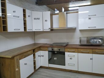 Kuchyňská sestava s kvalitním kováním - 4