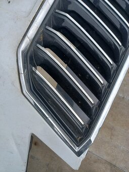 Přední nárazník Škoda Superb 3 - 4