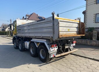 Mercedes-Benz AROCS 4148 8x4 - třístranný sklápěč - 4