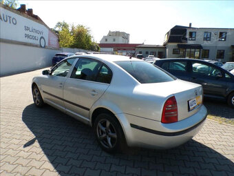 Škoda Superb 2,0 TDI DIGI.KLIMA - 4