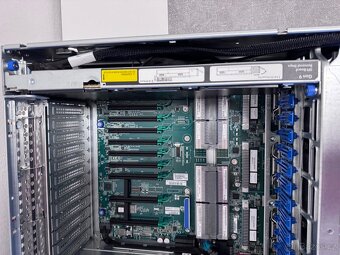 HP ProLiant DL580 Gen9 • 4×Xeon • 128GB RAM • 28 000 Kč - 4