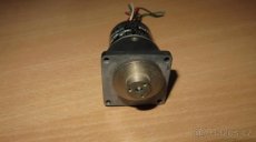 Servo motor EWA-15N-P-1/30 - 4