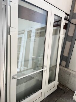 VCHODOVÉ DVOUKŘÍDLÉ PVC DVEŘE 167x240-PLZEŇ - 4