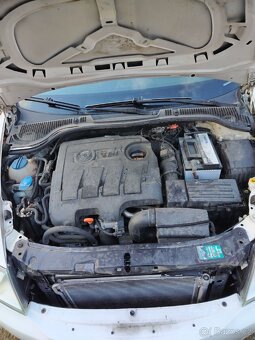 Škoda Octavia 2 1.6 tdi - DSG - Náhradní díly - 4