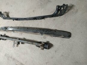 BMW E60/E61 přední a zadní výztuha nárazníku 535d 200kw - 4