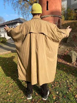 Issey Miyake Windcoat Béžová Oversized Parka - 4