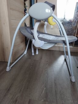 Houpátko na baterie - 4