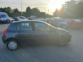 Renault Clio III 1,6L - 4