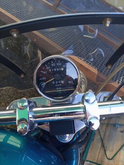 Suzuki Intruder - 4