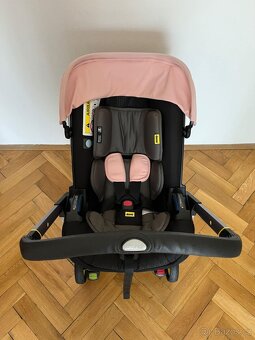 Autosedačka s integrovaným podvozkem DOONA plus - 4