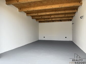 Pronájem garáže – Hodonín, ul. Konečná (u Kauflandu) - 4