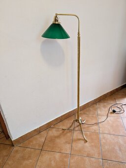 stará podlahová mosazná lampa, zelené nebo bílé stínidlo - 4