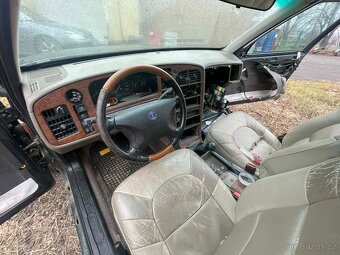 Saab 9000 Anniversary na díly - 4