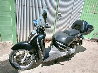 Aprilia Scarabeo 125 - 4